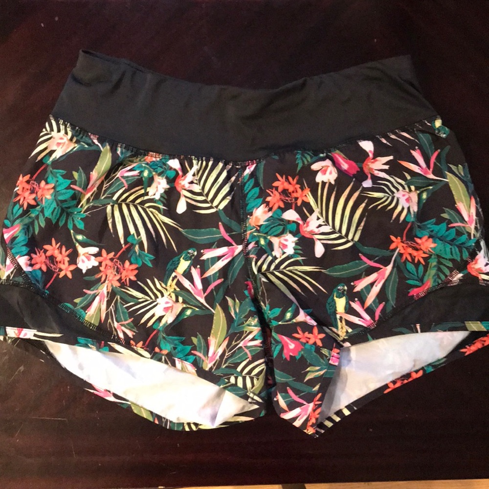 Athletic shorts